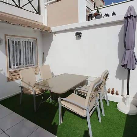 度假居 Albatros 洛斯克里斯蒂亚诺斯