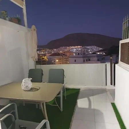 Albatros 度假居 *